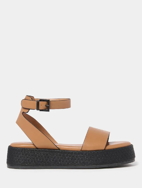 Alessa Flatform Sandal