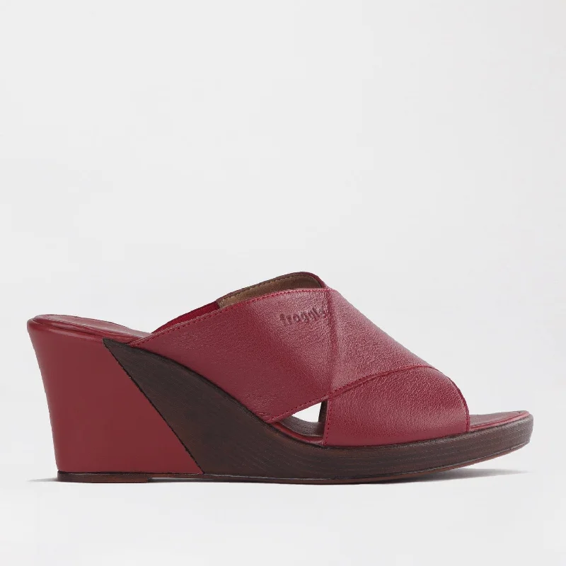 Slip-on Wedge in Red - 12287