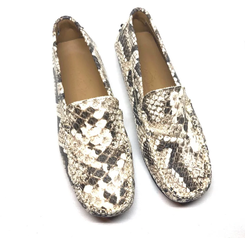 Snake leather loafer