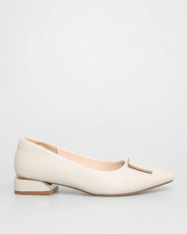 Tomaz NN323 Ladies Square Emblem Flats (Cream)