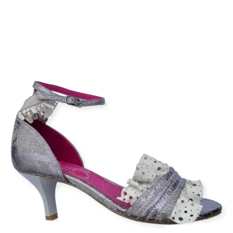 Women's Cork - Soled Espadrille Sandals with a Rope - Trimmed Upper in Navy for a Summer Vibe Women's Cork - Soled Espadrille Sandals with a Rope - Trimmed Upper in Navy for a Summer Vibe Women's Sandals with a Wedge Heel and a Tassel Detail in Orange for a Trendy LookSpritz- Silver ivory sandal- Last pair 37! Women's Cork - Soled Espadrille Sandals with a Rope - Trimmed Upper in Navy for a Summer Vibe Women's Cork - Soled Espadrille Sandals with a Rope - Trimmed Upper in Navy for a Summer Vibe Women's Sandals with a Wedge Heel and a Tassel Detail in Orange for a Trendy LookSpritz- Silver ivory sandal- Last pair 37!