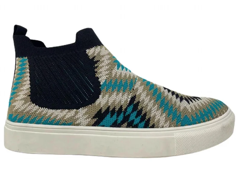 Bess Slip-On Shoes In Black & Turquoise