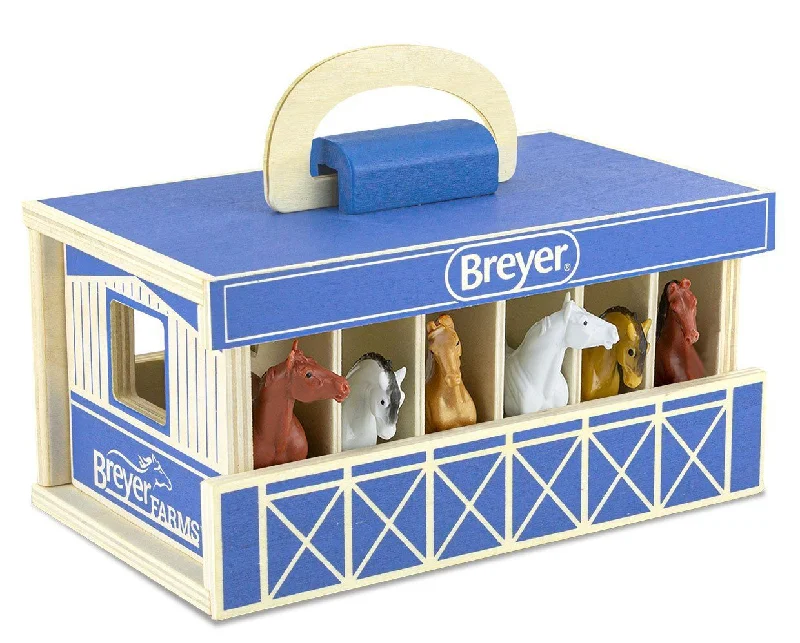 Breyer Farms Wood Carry Stable with 6 Stablemates Horses