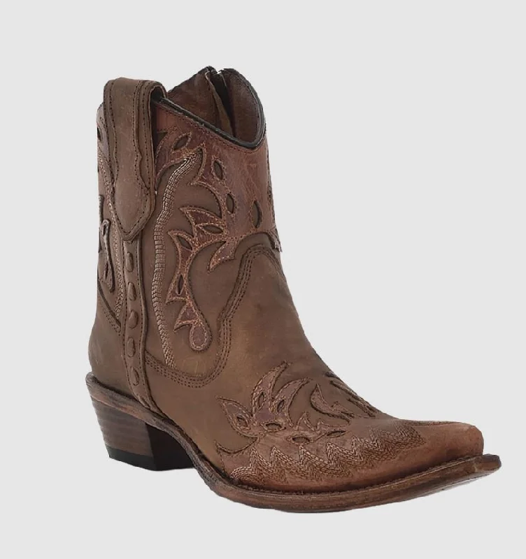 Circle G By Corral Ladies Wing Tip Cognac-Tobacco Ankle Boots L6100