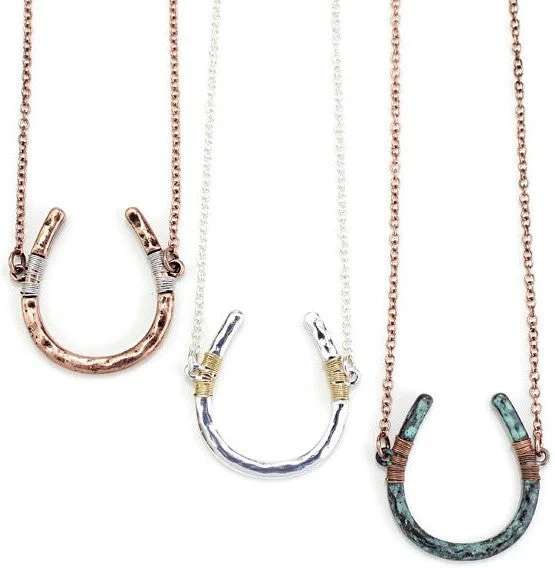 WYO-Horse Wire Wrapped Horseshoe Necklace